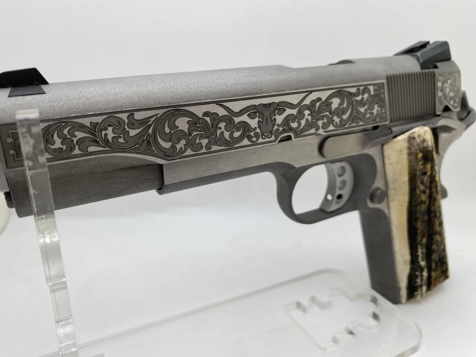 1911 with longhorn steer head engraving