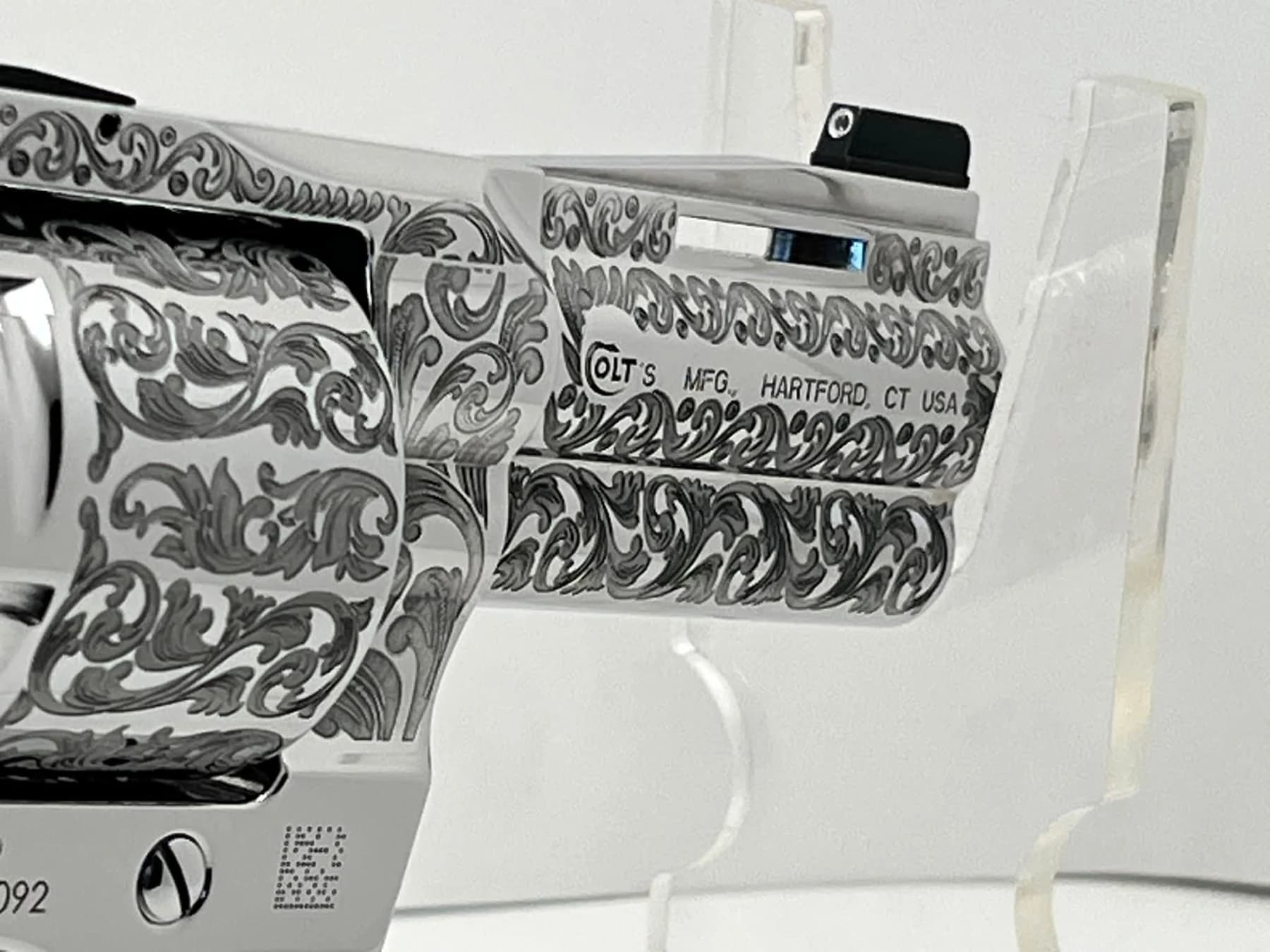 Colt Python Elite with scroll engraving: additional view