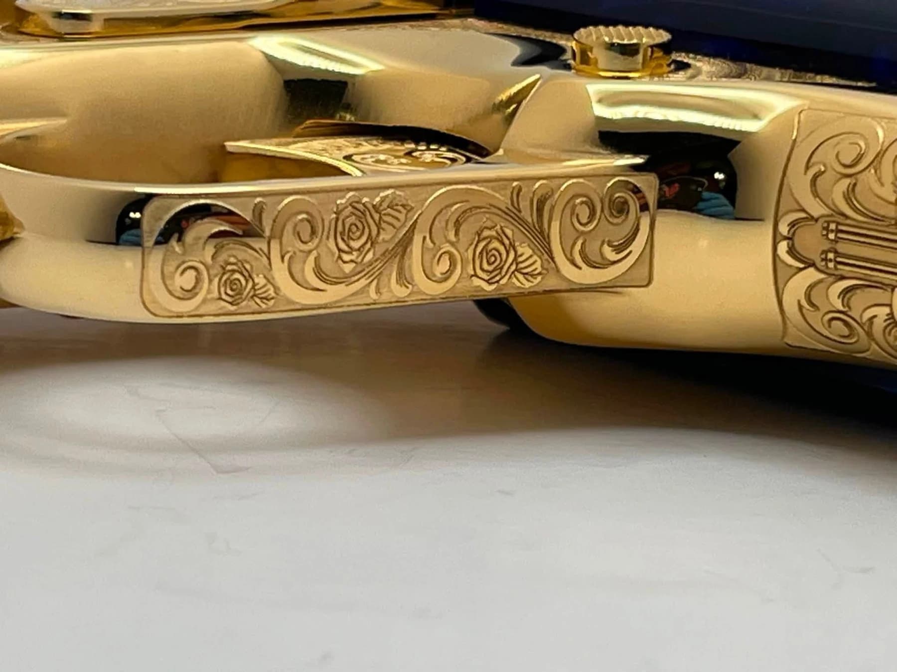 24k gold Colt Super .38, Pancho Villa edition: additional view