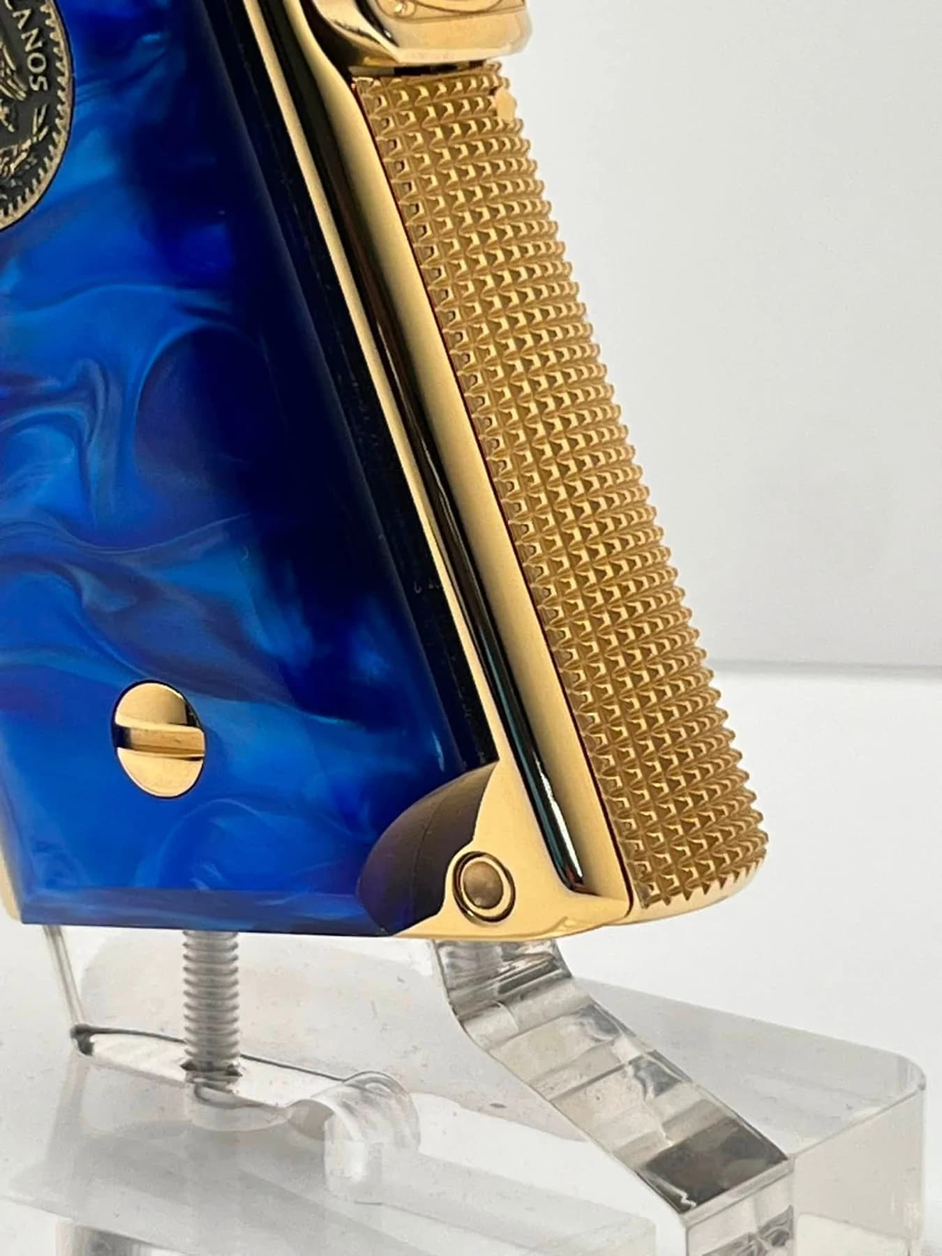 24k gold Colt Super .38, Pancho Villa edition: additional view