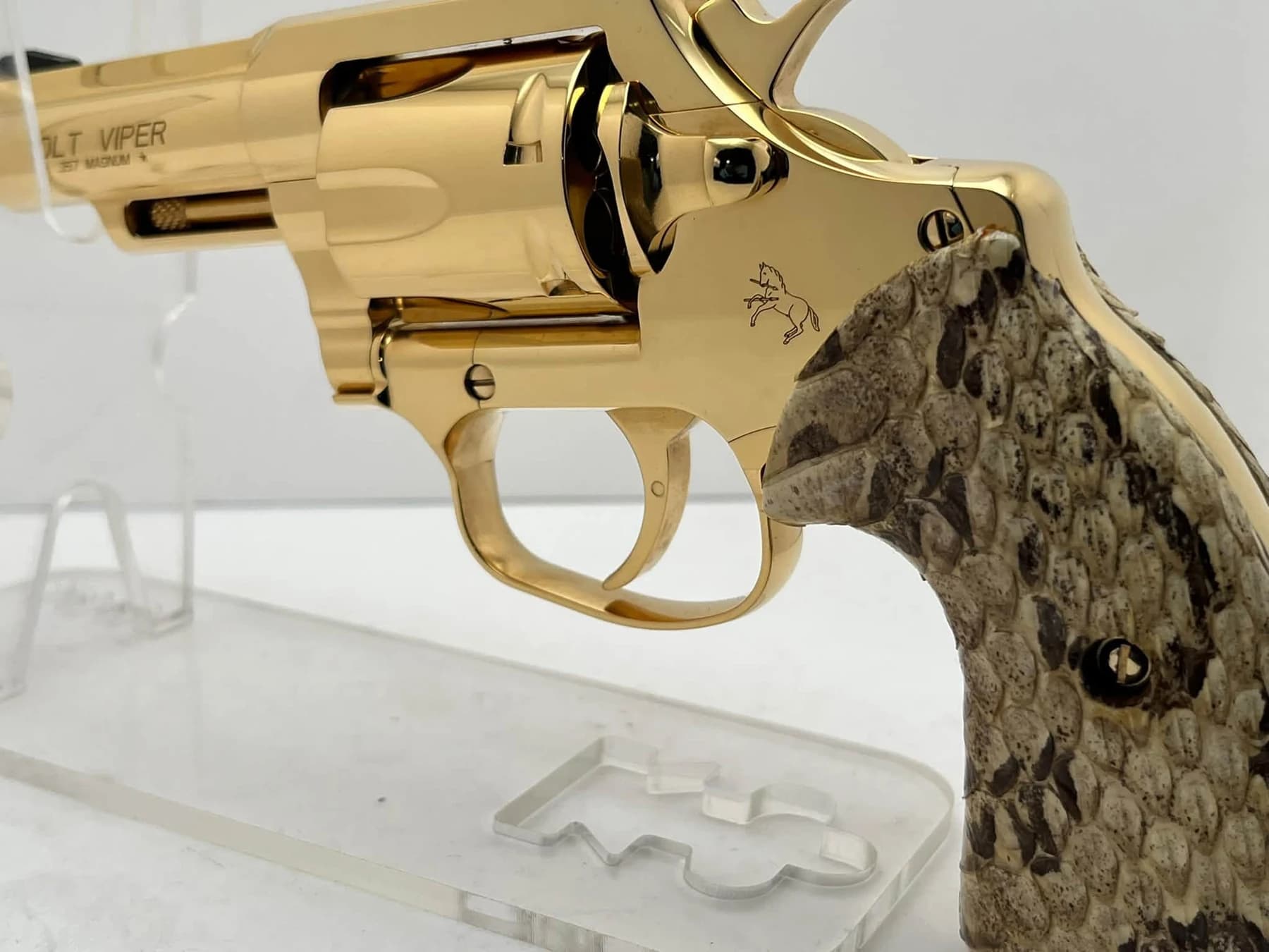 24k gold-plated Colt Viper with snakeskin grips: additional view