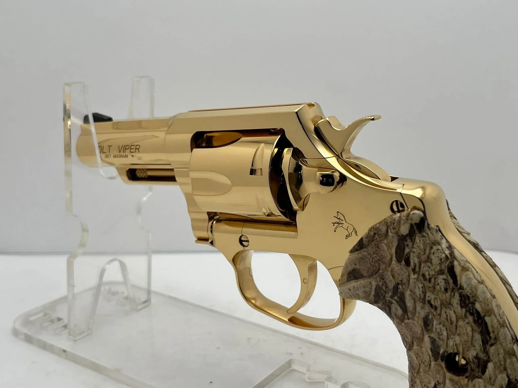 24k gold-plated Colt Viper with snakeskin grips: additional view