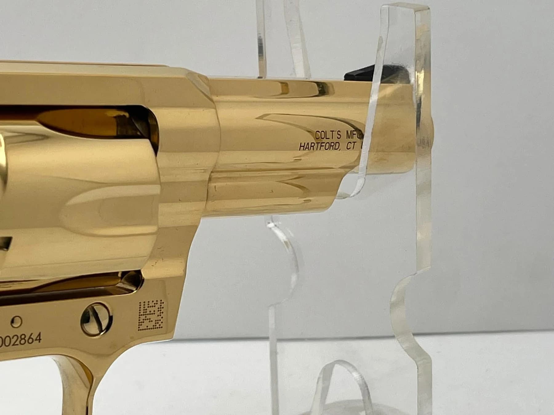 24k gold-plated Colt Viper with snakeskin grips: additional view